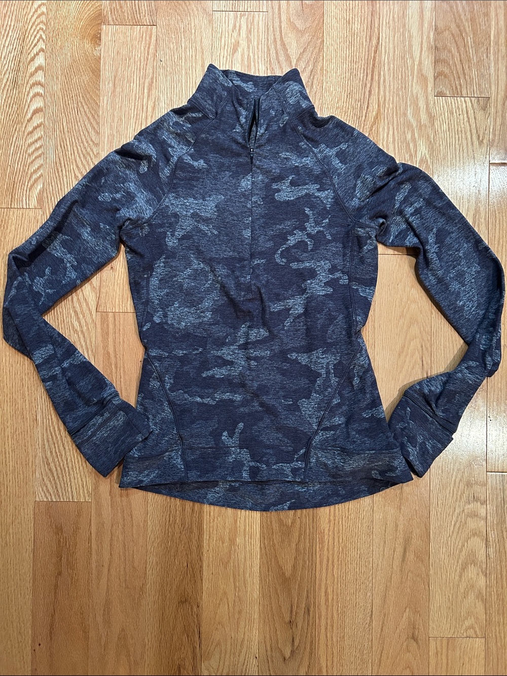 lululemon Long Sleeve Dark Gray Camo Half Zip Pullover with Pocket & thumb hole